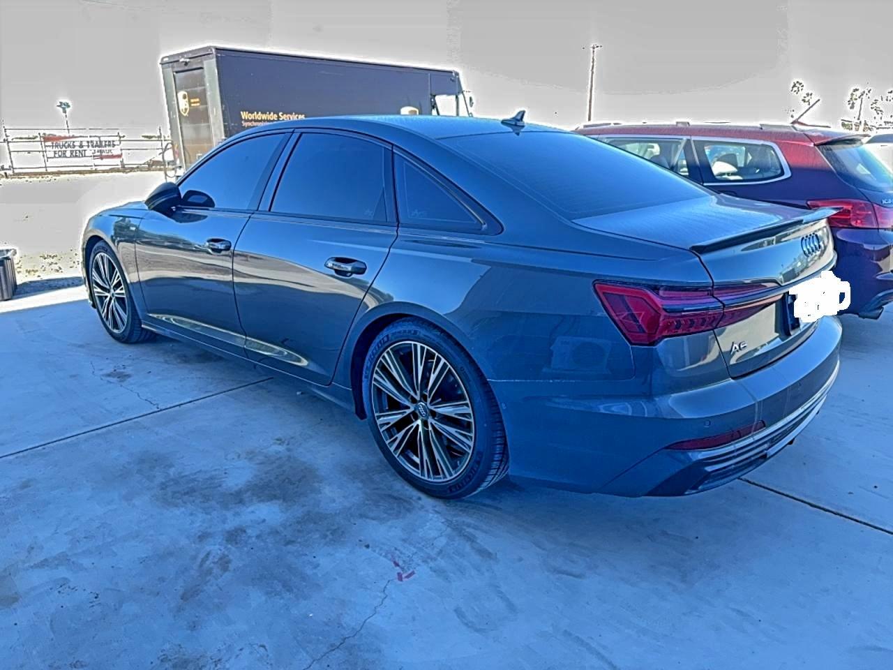 Фото: WAUL2AF21KN060183