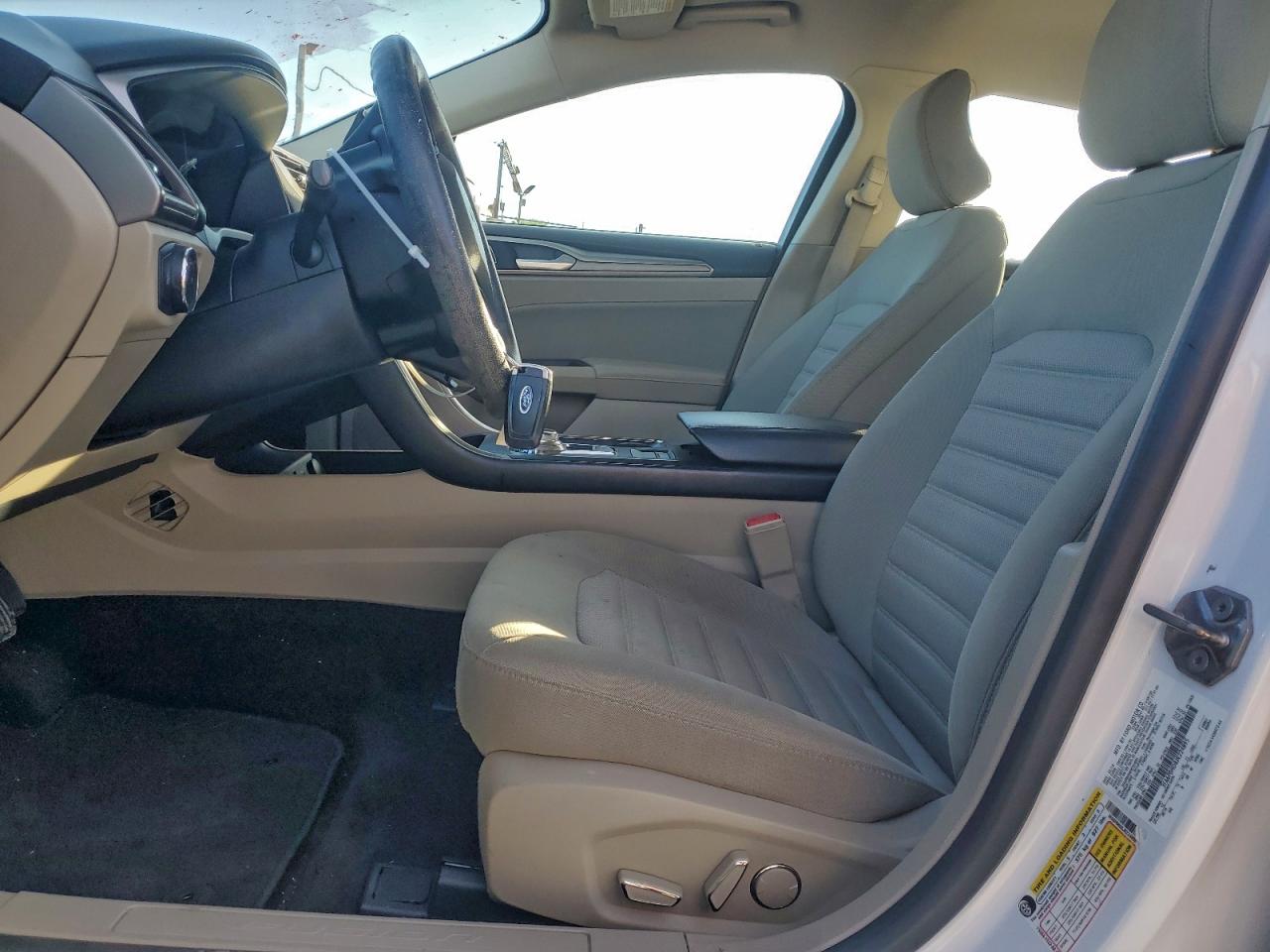 2018 Ford Fusion Se VIN: 3FA6P0HD8JR224895 Lot: 96352155