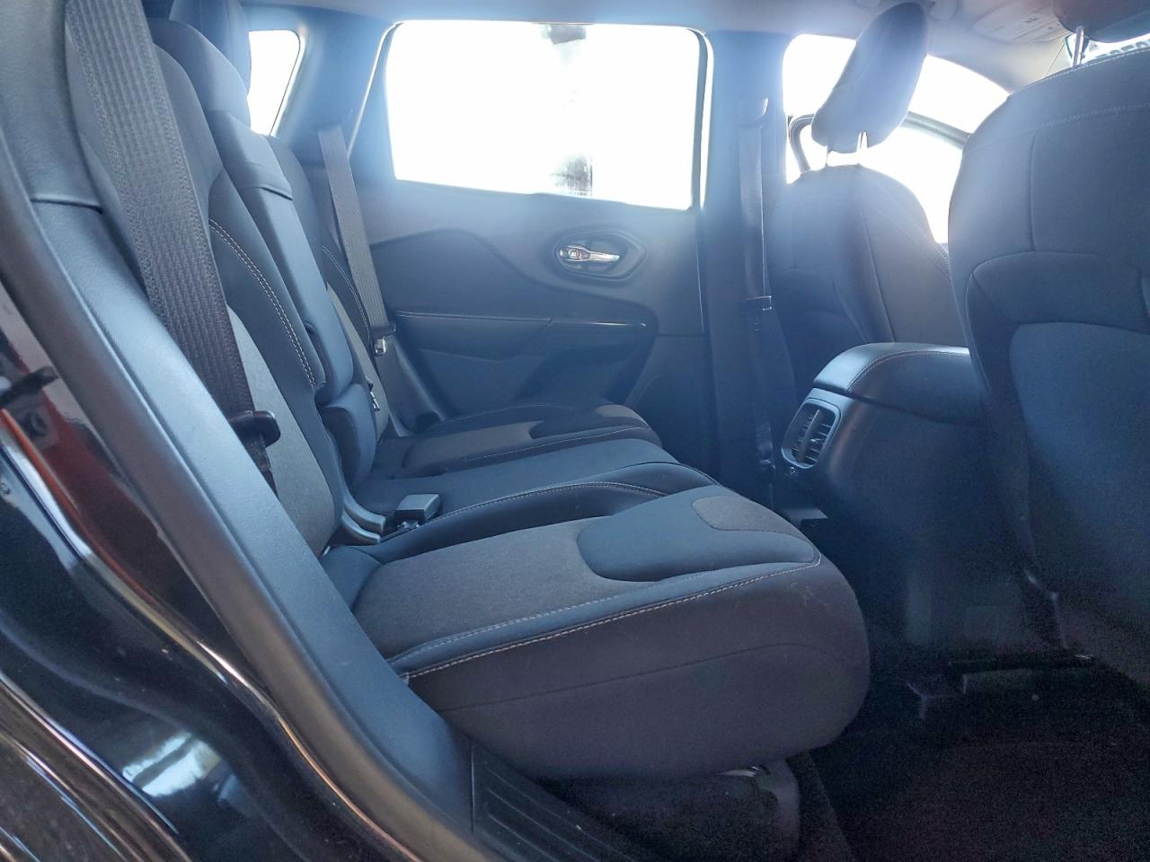 2016 Jeep Cherokee Sport VIN: 1C4PJLAB0GW149335 Lot: 96089705