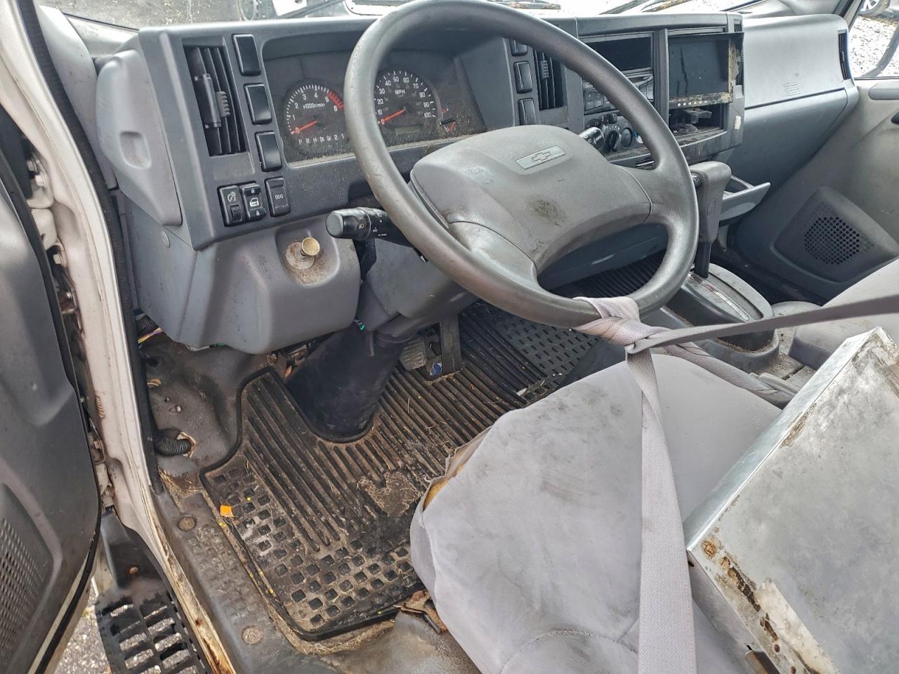 2017 Chevrolet 4500 VIN: 54DCDW1B5HS801572 Lot: 93465985