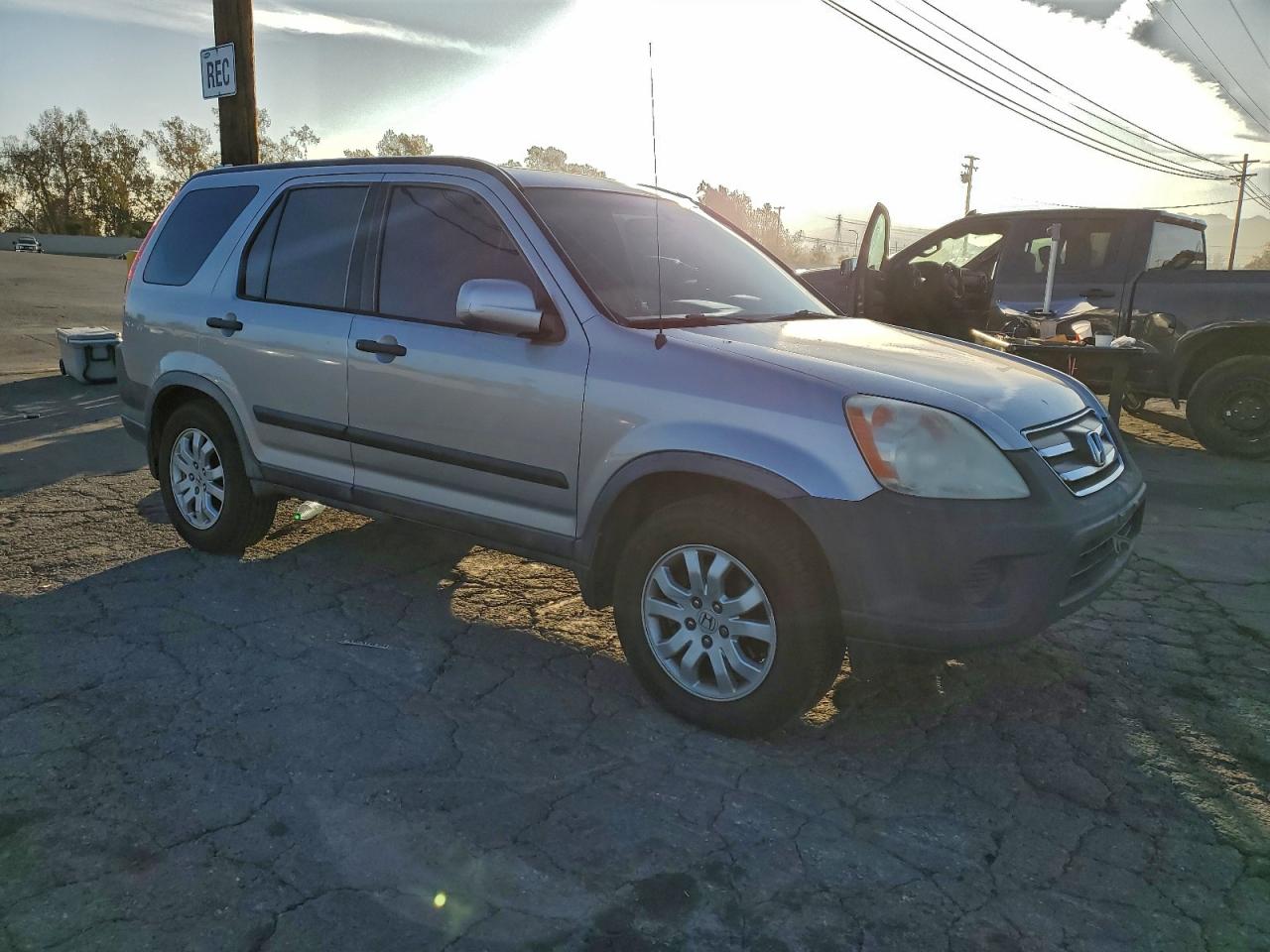 2005 Honda Cr-V Ex VIN: JHLRD78895C049706 Lot: 97358925