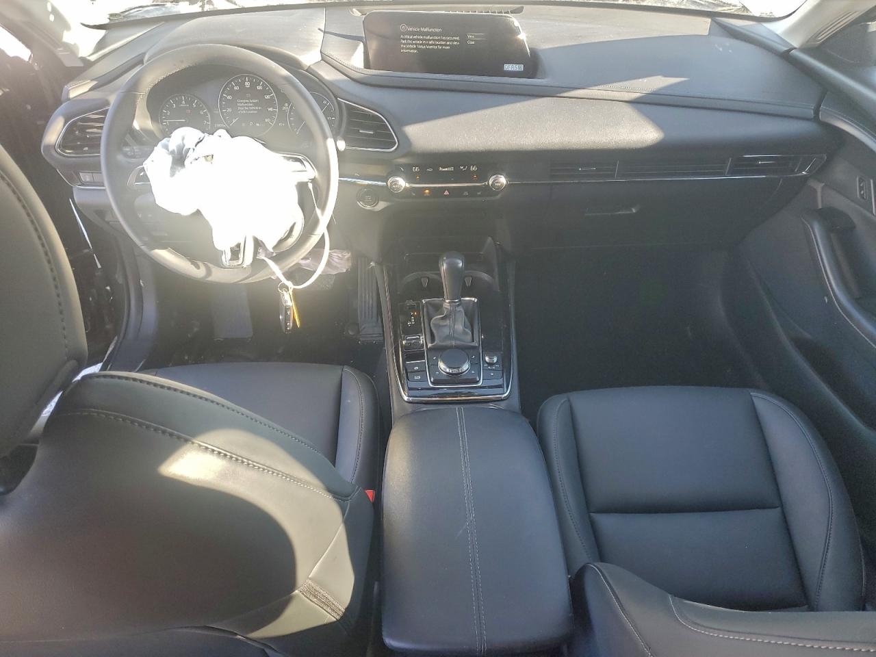 2023 Mazda Cx-30 Preferred VIN: 3MVDMBCM7PM570941 Lot: 94505495