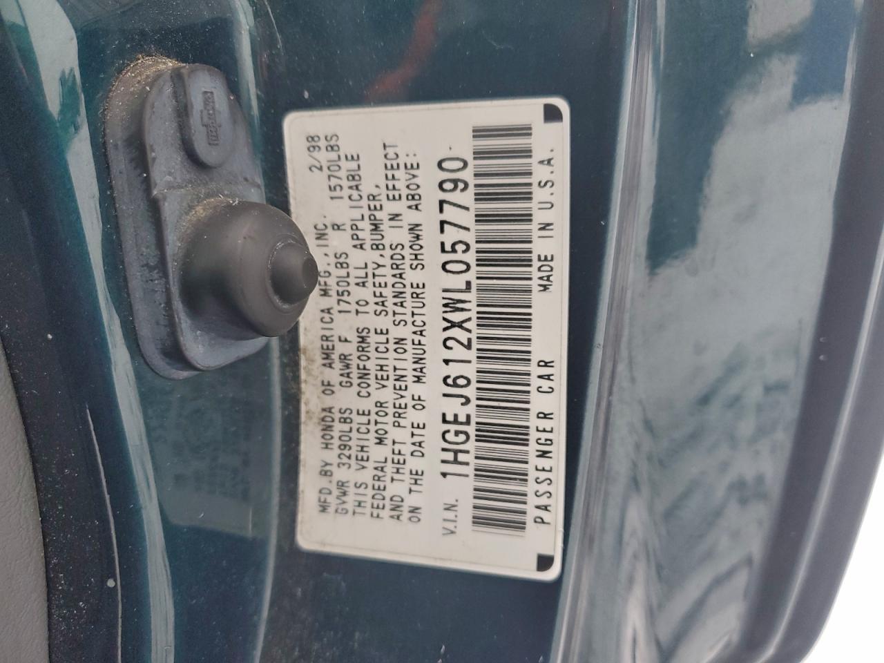 1998 Honda Civic Dx VIN: 1HGEJ612XWL057790 Lot: 95695025