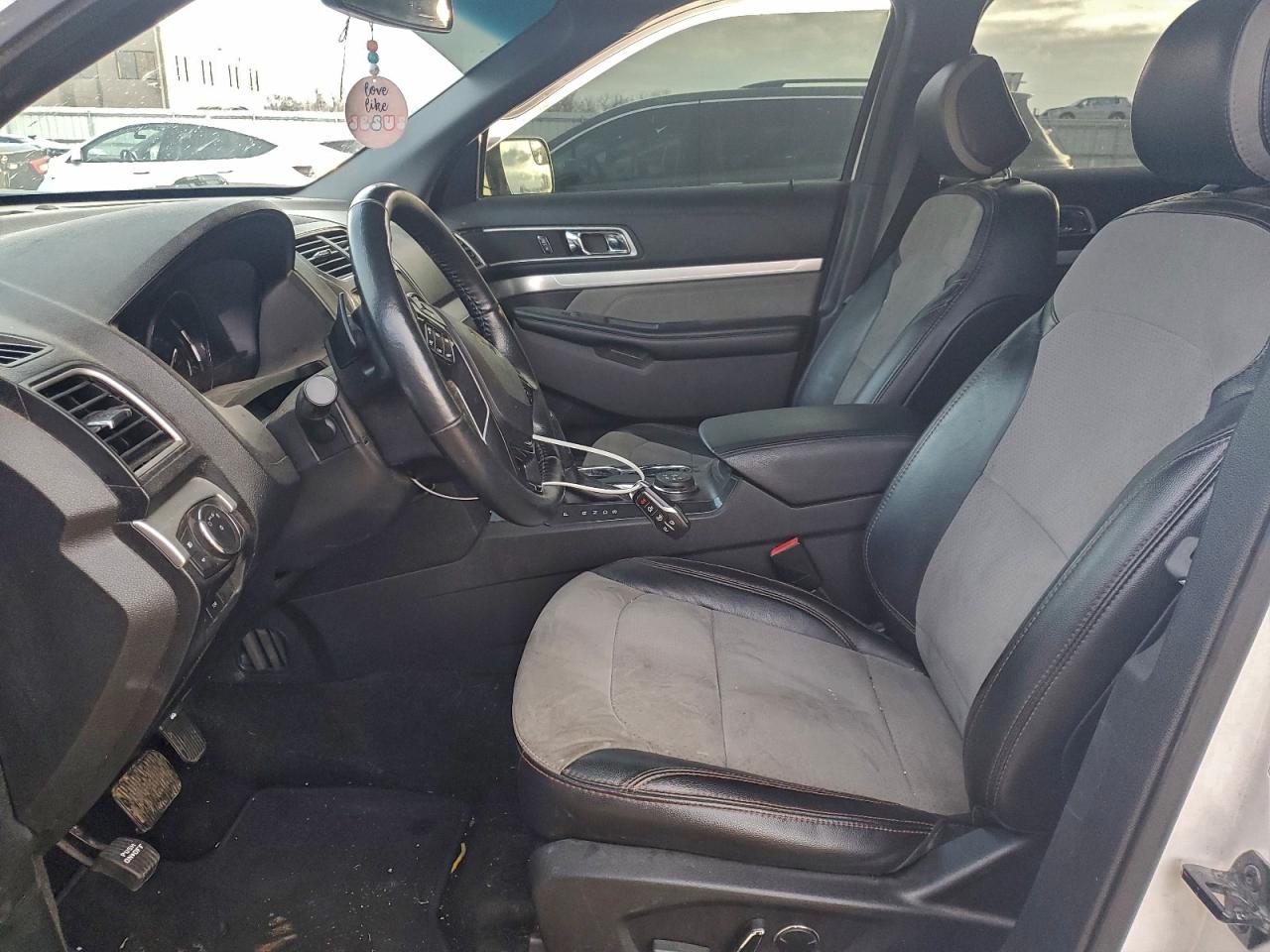 2017 Ford Explorer Xlt VIN: 1FM5K8D88HGC13226 Lot: 94689365