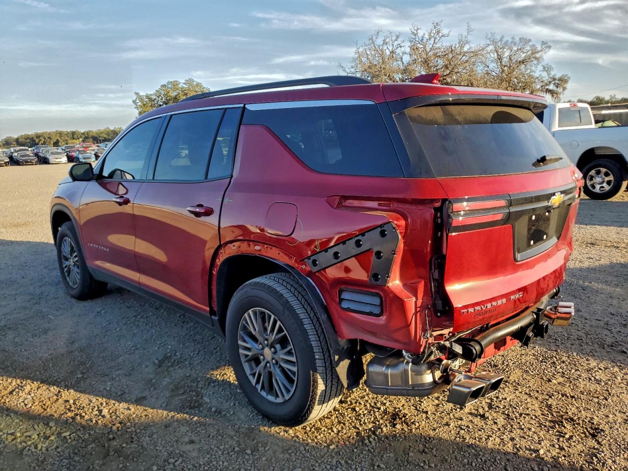 2025 Chevrolet Traverse Lt VIN: 1GNEVGRS8SJ270165 Lot: 97541285