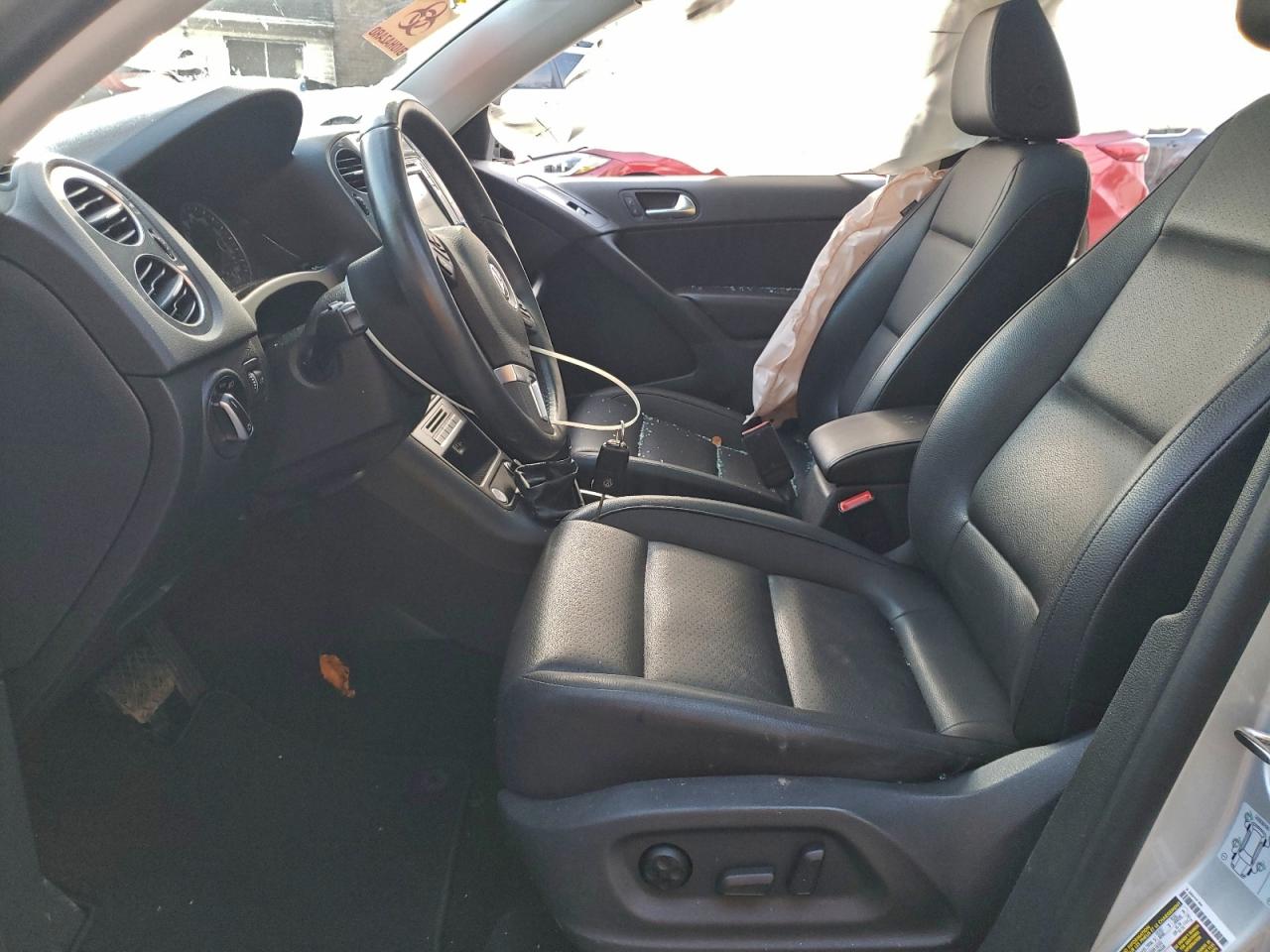 2017 Volkswagen Tiguan Wolfsburg VIN: WVGSV7AX1HK006089 Lot: 93334075