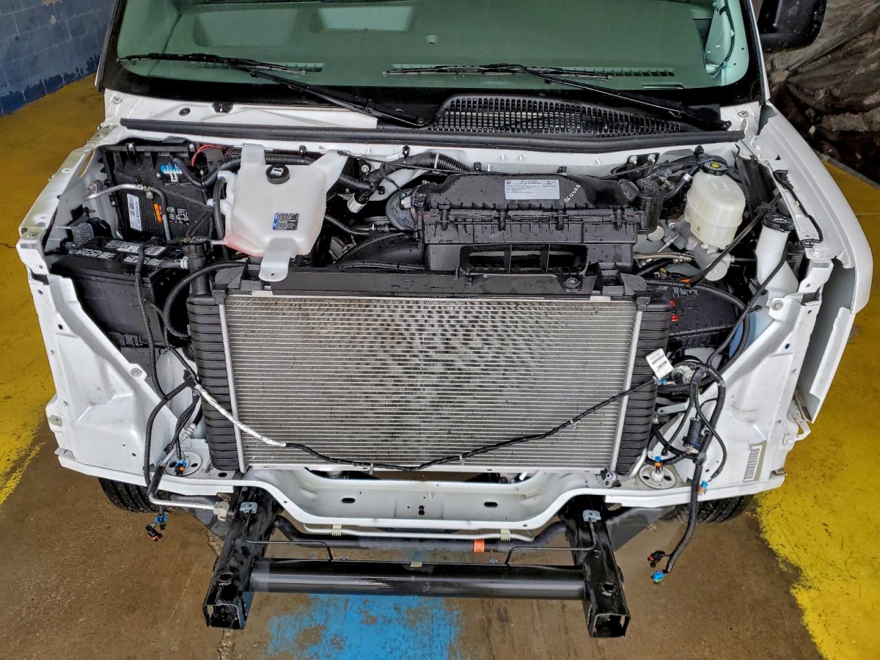 2025 Chevrolet Express 2500 Delivery Van VIN: 1GCWGAFP1S1175872 Lot: 96127495