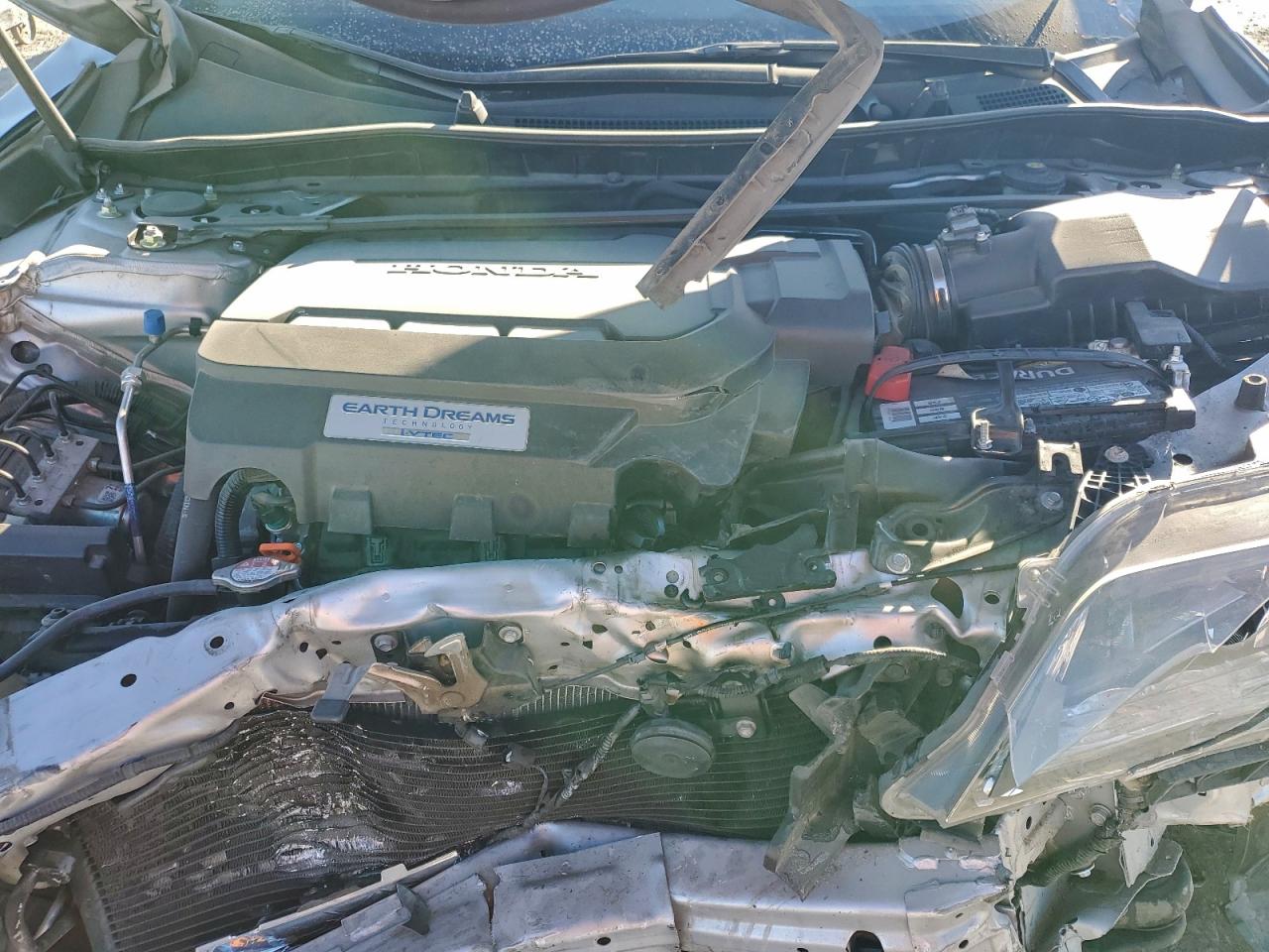 2015 Honda Accord Exl VIN: 1HGCT2B89FA002045 Lot: 96349755