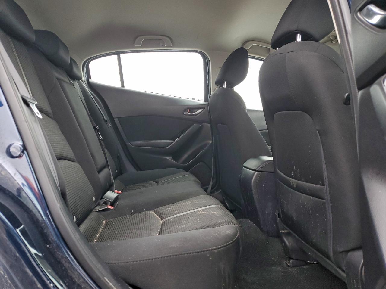 2018 Mazda 3 Touring VIN: 3MZBN1L73JM250191 Lot: 95104255