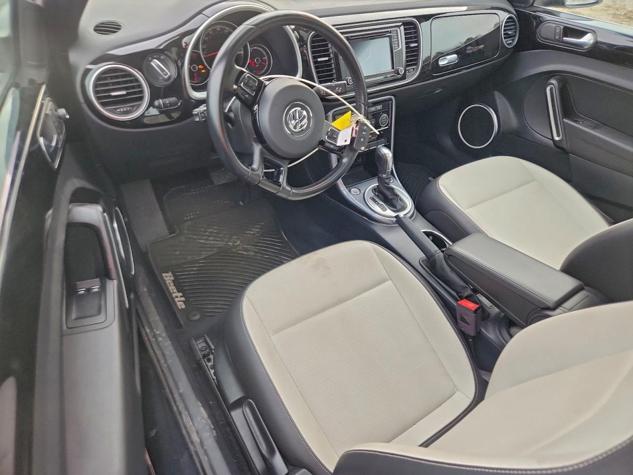 2019 Volkswagen Beetle Se VIN: 3VWJD7AT2KM719645 Lot: 94951935