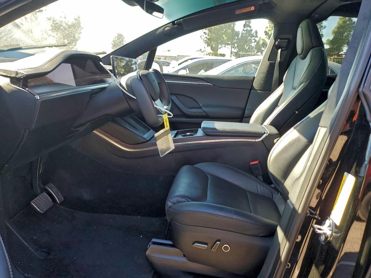 2023 Tesla Model X VIN: 7SAXCBE54PF377841 Lot: 95140895