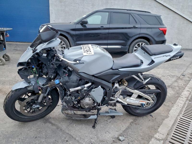 2005 HONDA CBR600 RR  