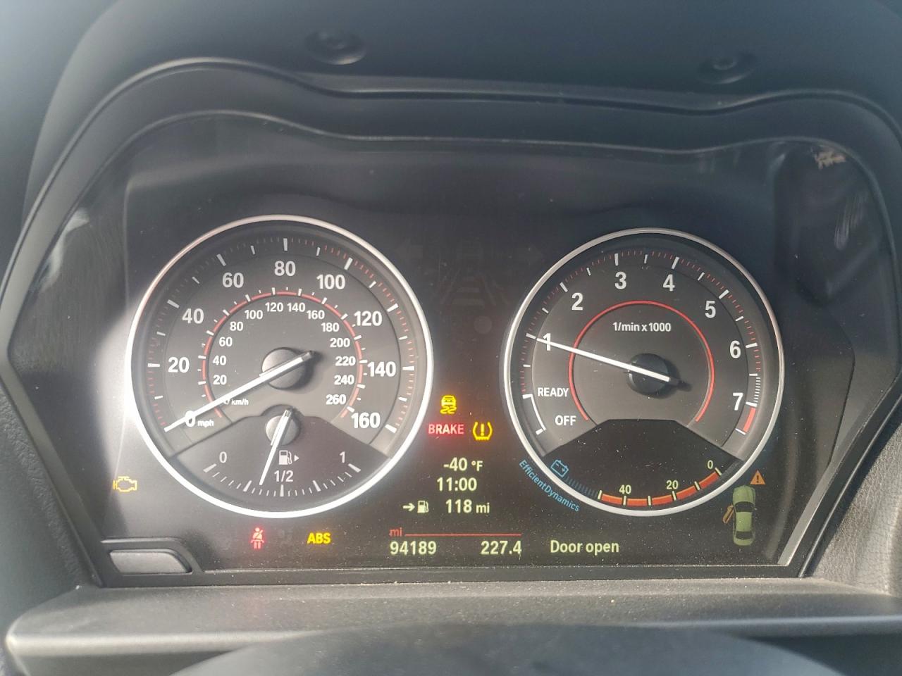 Фото: WBA1J7C5XFV289205