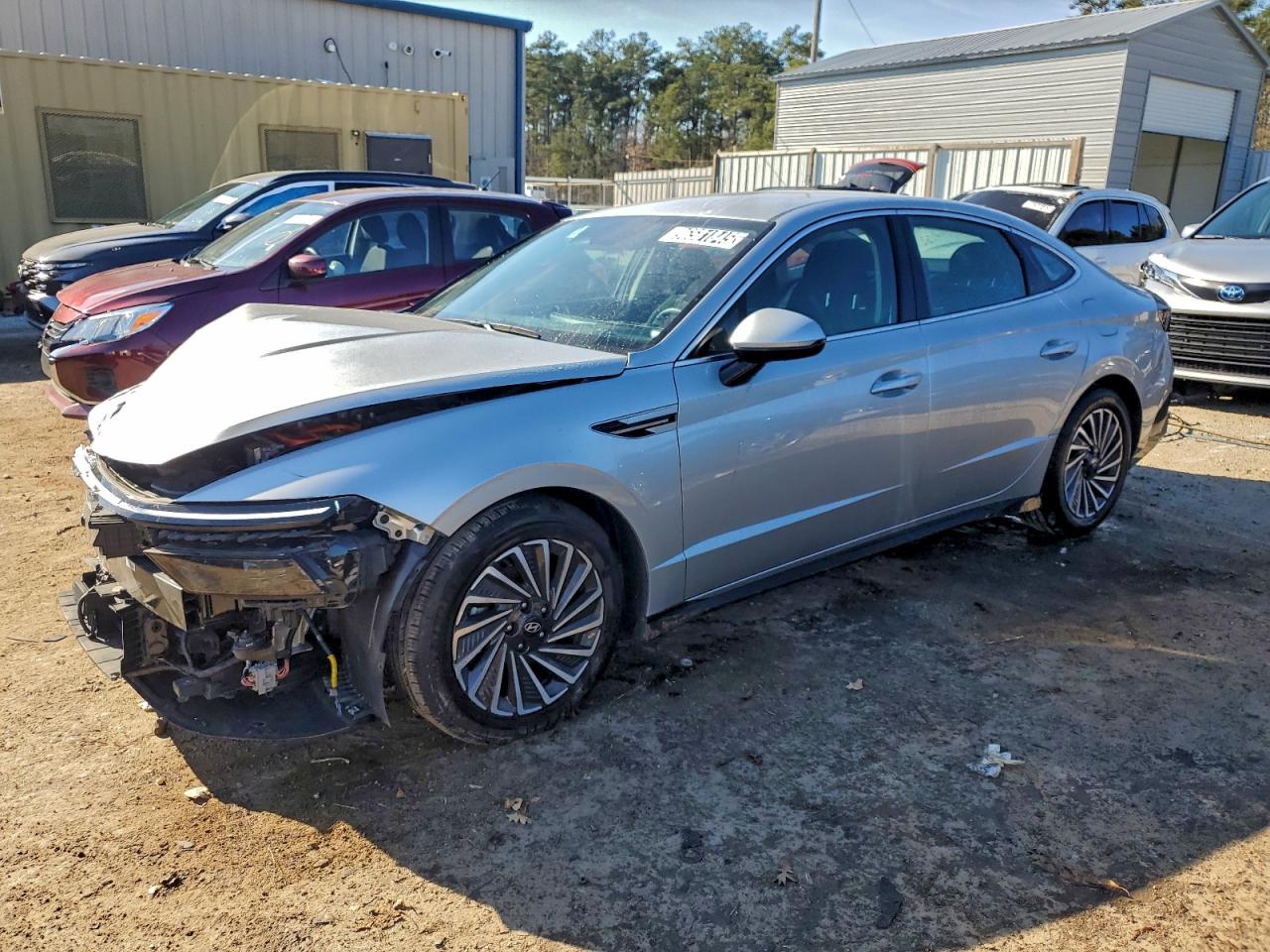 2024 Hyundai Sonata Hybrid VIN: KMHL34JJ9RA094773 Lot: 96581845