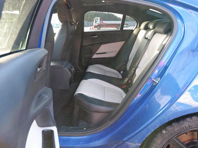 2018 JAGUAR XE 2.0D [180] R-SPORT 4DR AUTO AWD