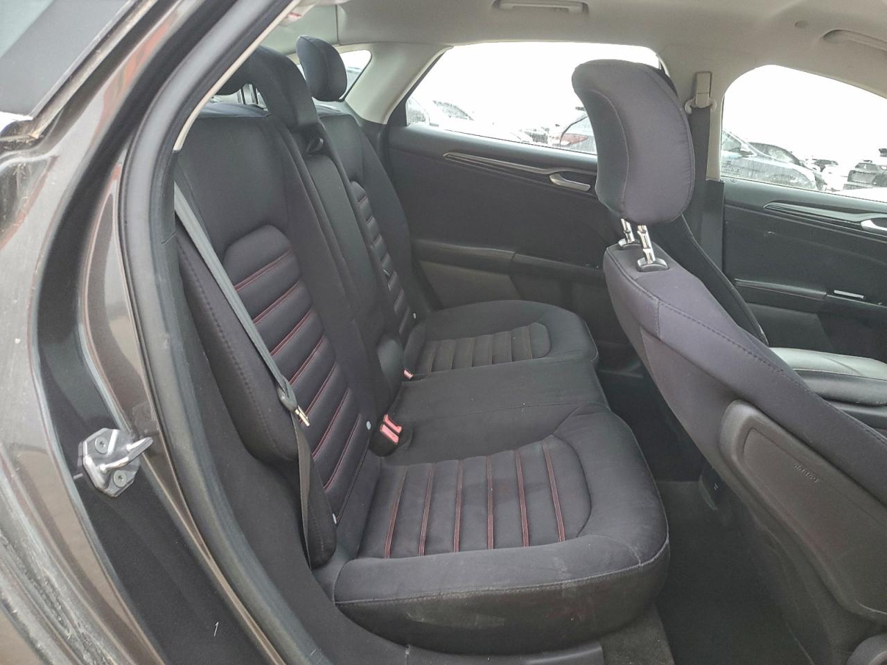 2016 Ford Fusion Se Hybrid VIN: 3FA6P0LU0GR385063 Lot: 94727995