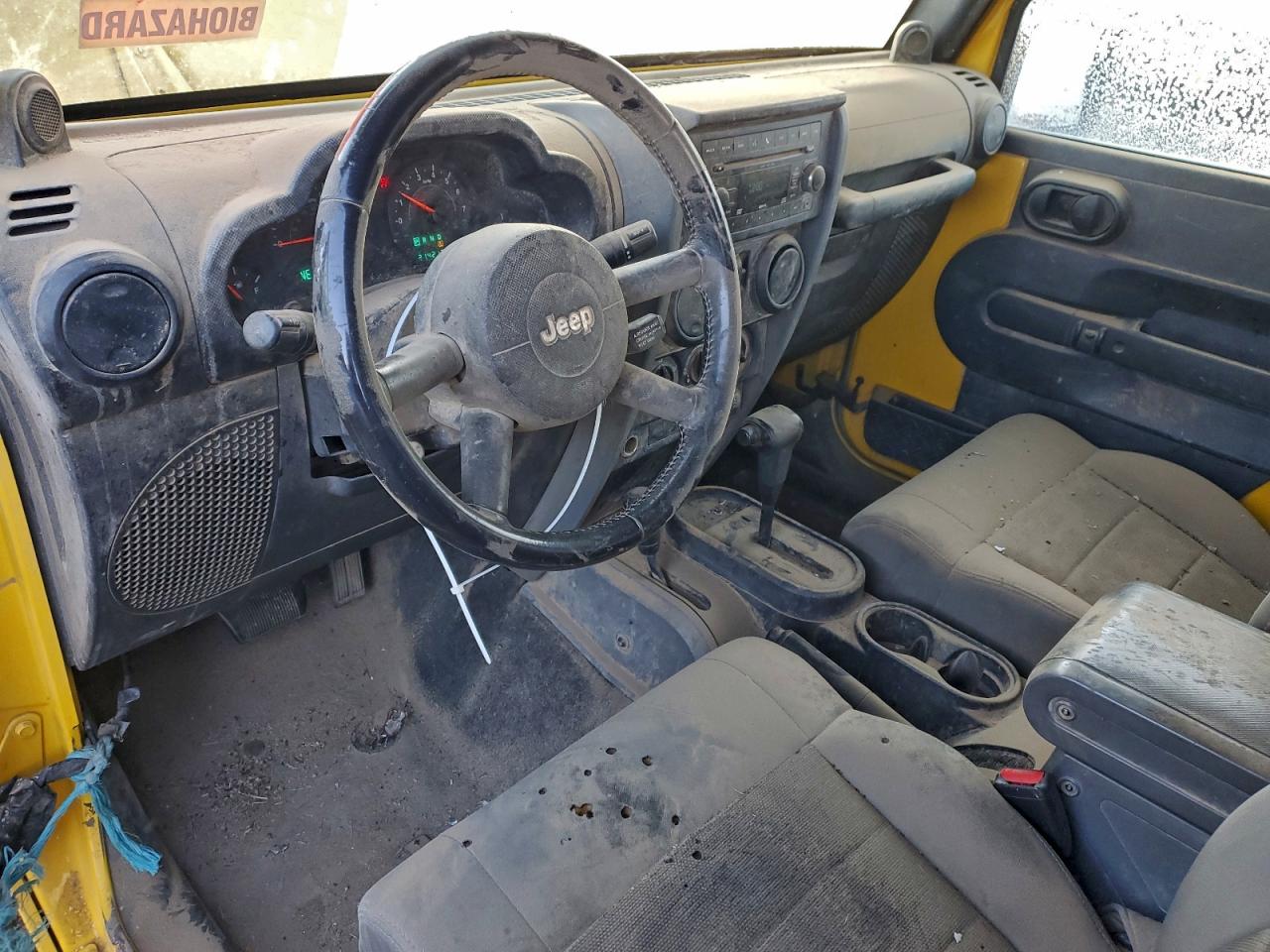 2008 Jeep Wrangler X VIN: 1J4FA24168L517085 Lot: 94875825