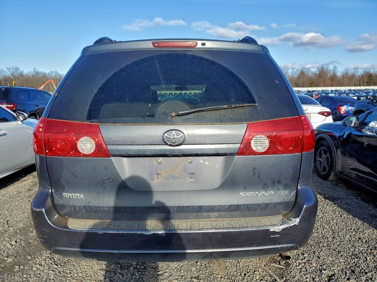2007 Toyota Sienna Xle VIN: 5TDZK22C07S033141 Lot: 94929155