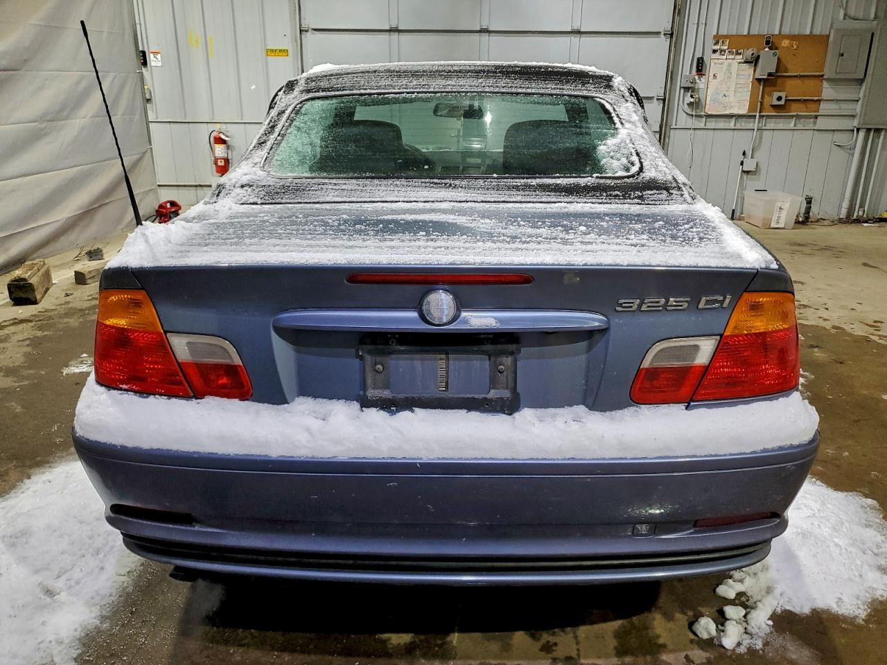 2001 BMW 325 Ci VIN: WBABS33441JY40519 Lot: 96913425