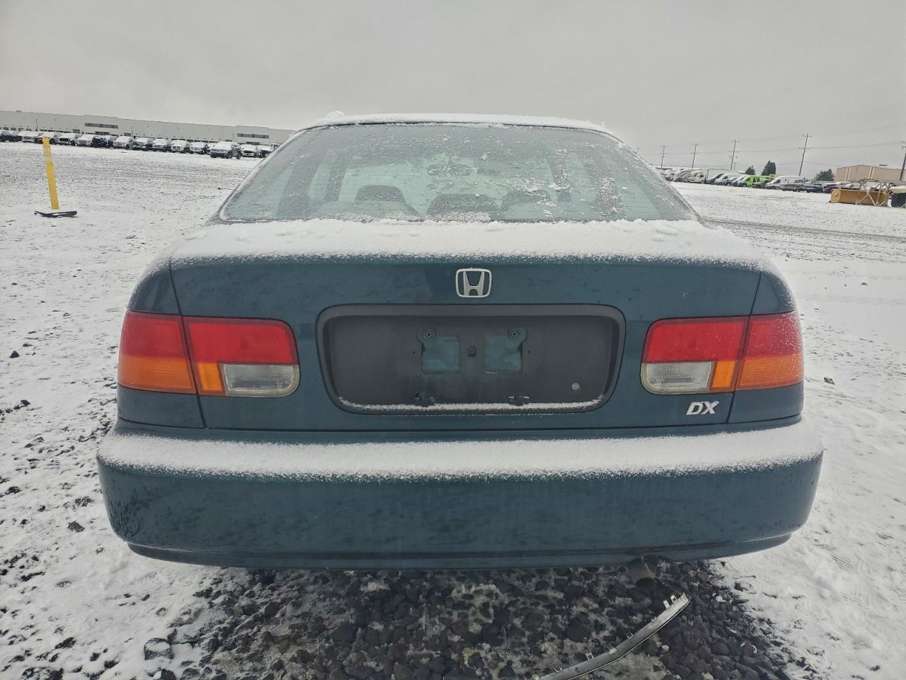 1998 Honda Civic Dx VIN: 1HGEJ612XWL057790 Lot: 95695025