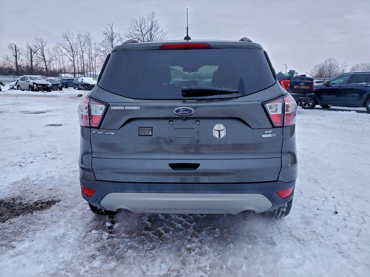 2018 Ford Escape Se VIN: 1FMCU9GD8JUA95279 Lot: 95441125