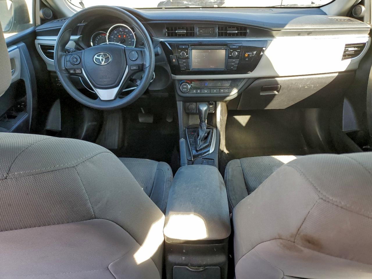 2016 Toyota Corolla L VIN: 5YFBURHE7GP499283 Lot: 95111055