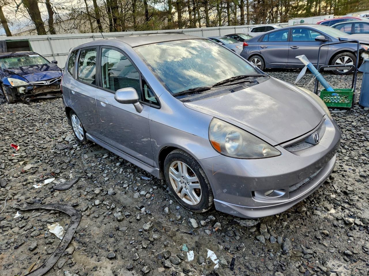 2007 Honda Fit S VIN: JHMGD38627S049517 Lot: 97248015
