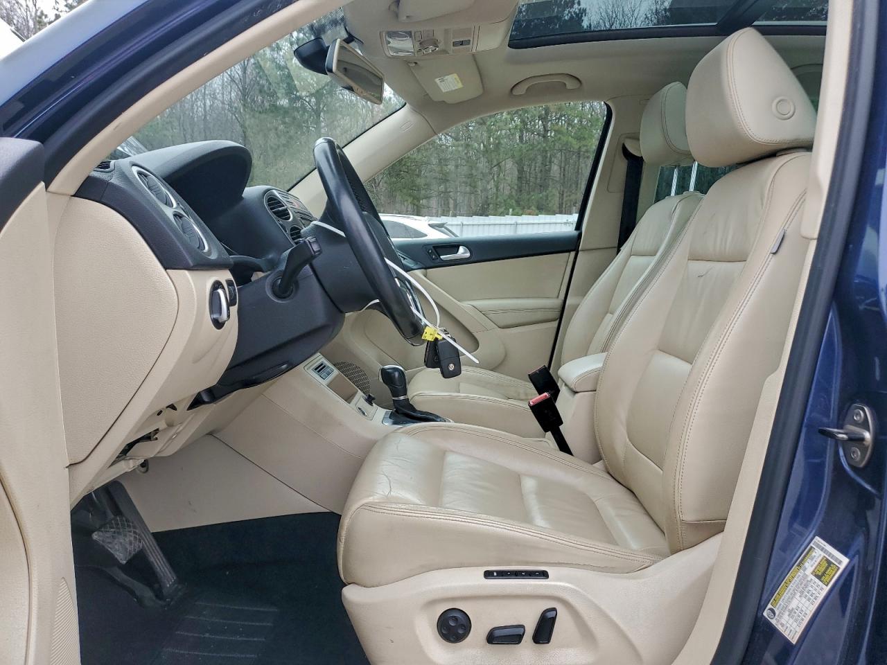 2011 Volkswagen Tiguan S VIN: WVGAV7AX5BW530597 Lot: 95393715