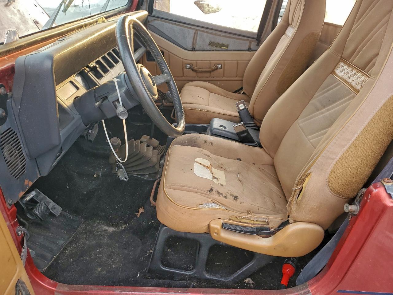 1992 Jeep Wrangler / Yj Islander VIN: 2J4FY39S9NJ529588 Lot: 95899645