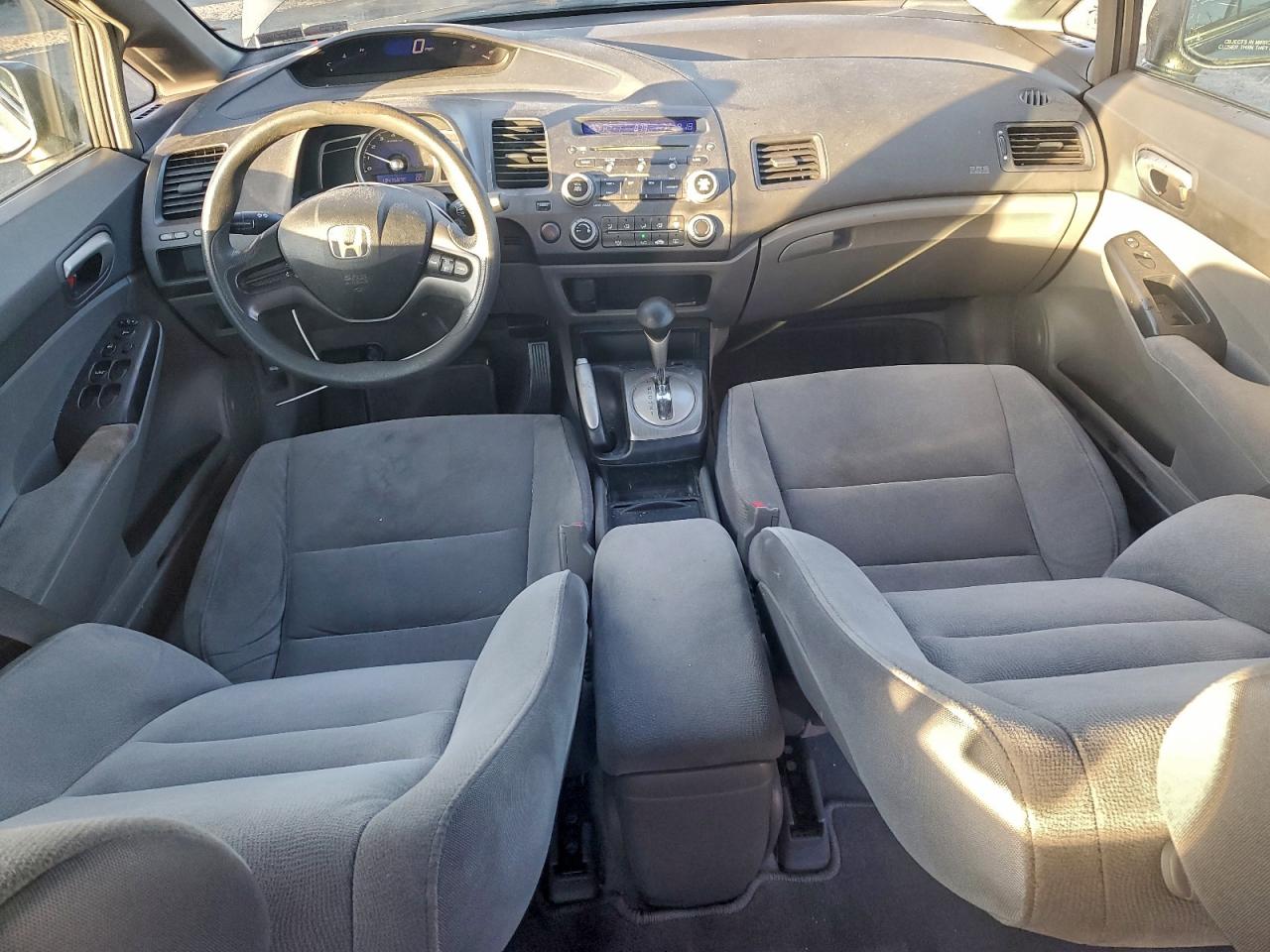 2008 Honda Civic Lx VIN: 2HGFA16588H305187 Lot: 90749145