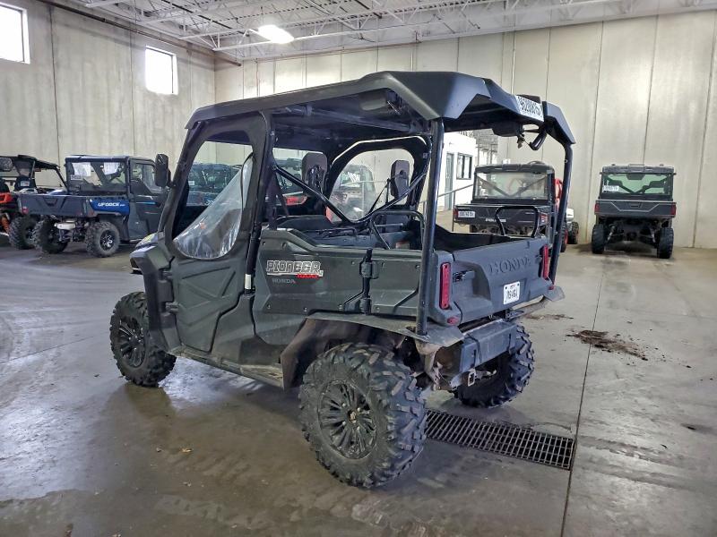 2019 HONDA PIONEER 1000 UTILITY VEHICLE