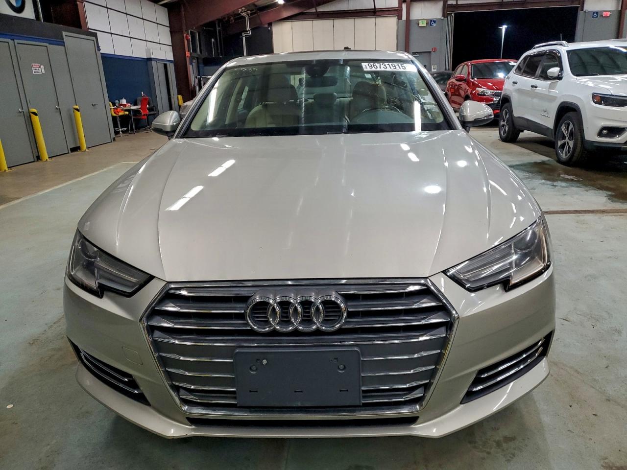 Фото: WAUGNAF43HN038270