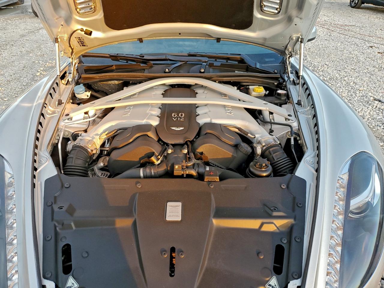 SCFFDAAM4EGA15318 2014 Aston Martin Db9