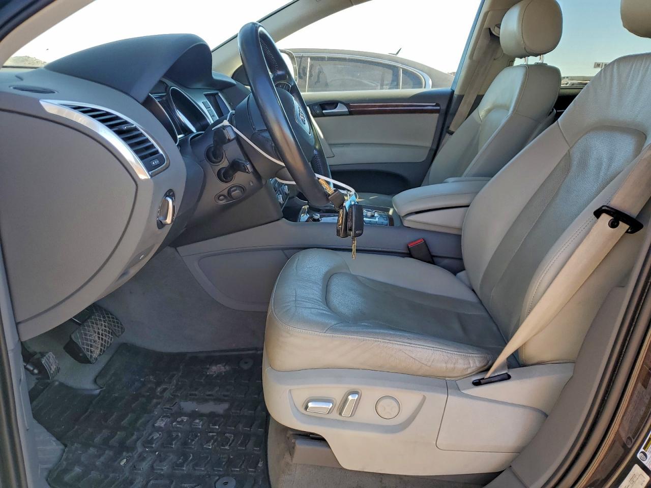 2014 Audi Q7 Prestige VIN: WA1DGAFE8ED017970 Lot: 95117675