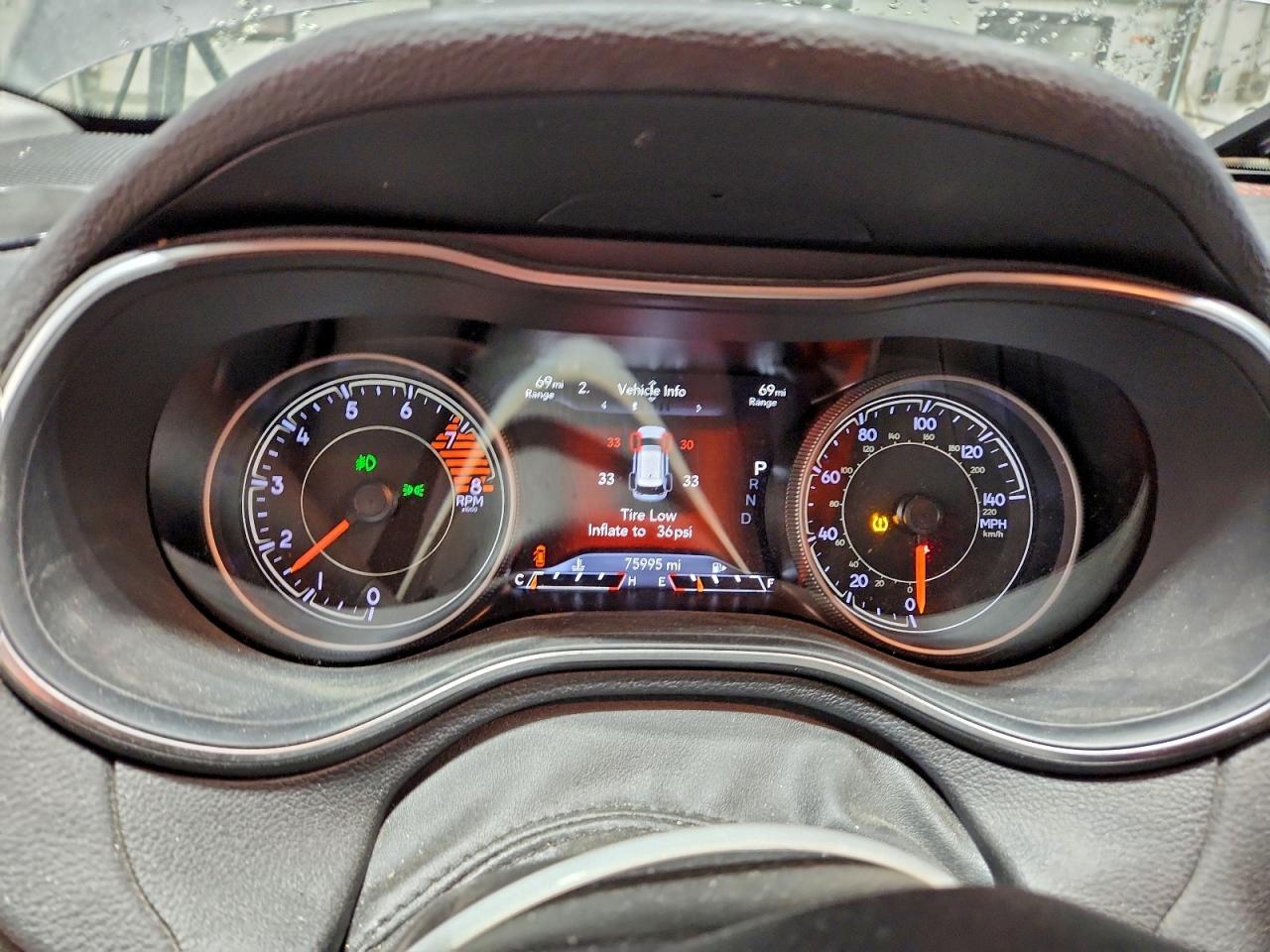 2019 Jeep Cherokee Trailhawk VIN: 1C4PJMBX0KD418874 Lot: 97286365