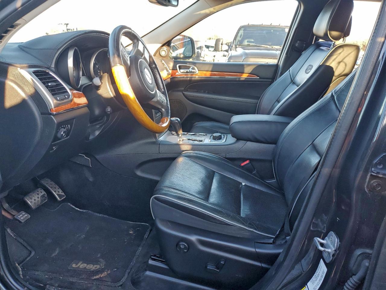 2011 Jeep Grand Cherokee Overland VIN: 1J4RR6GT3BC647696 Lot: 95151445