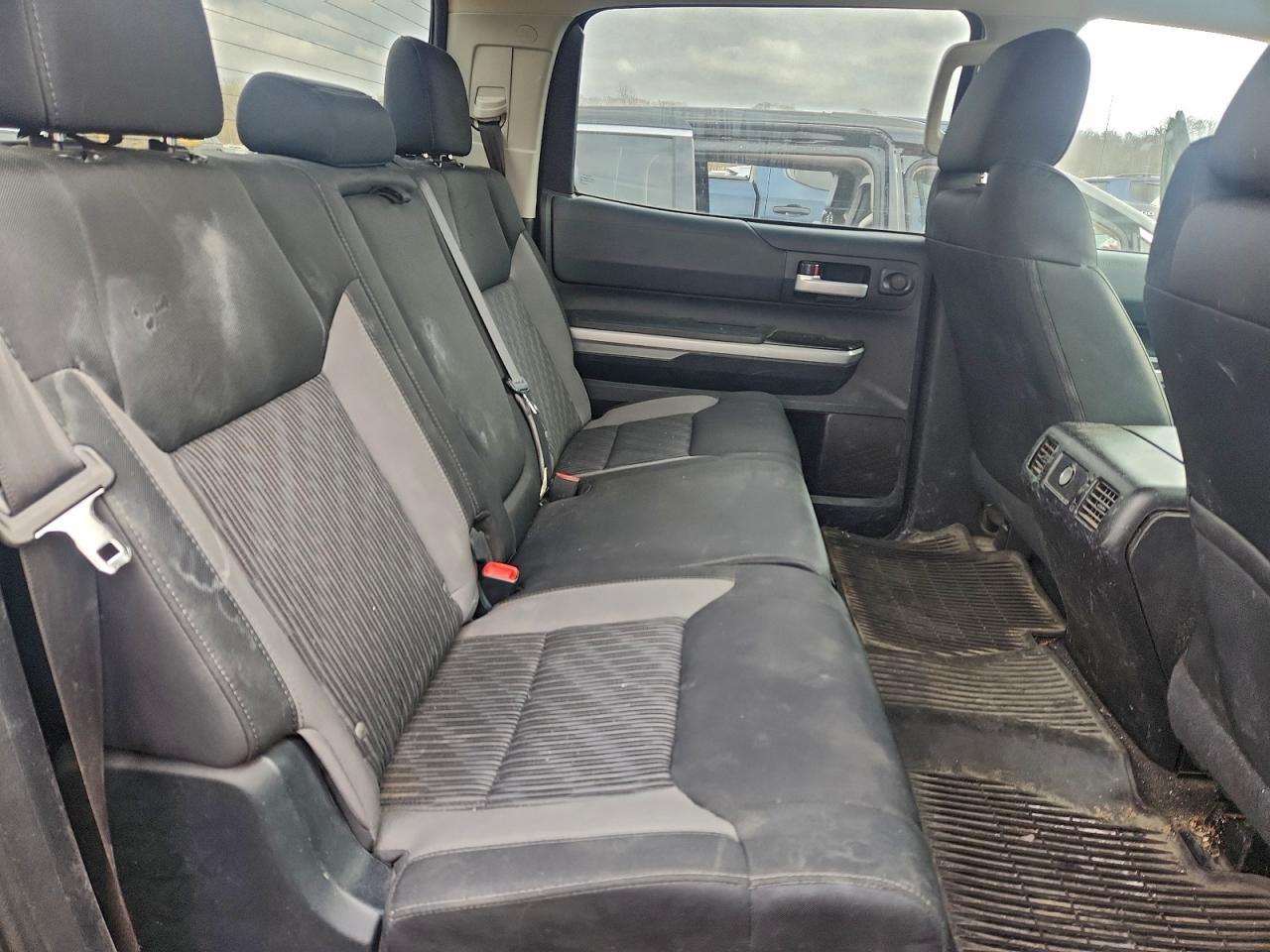 2016 Toyota Tundra Crewmax Sr5 VIN: 5TFDY5F10GX505965 Lot: 95868615