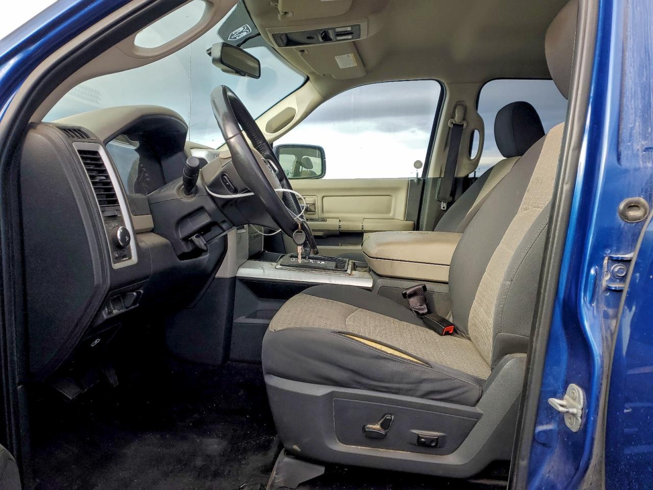 2011 Dodge Ram 1500 VIN: 1D7RV1CT3BS660051 Lot: 96534645