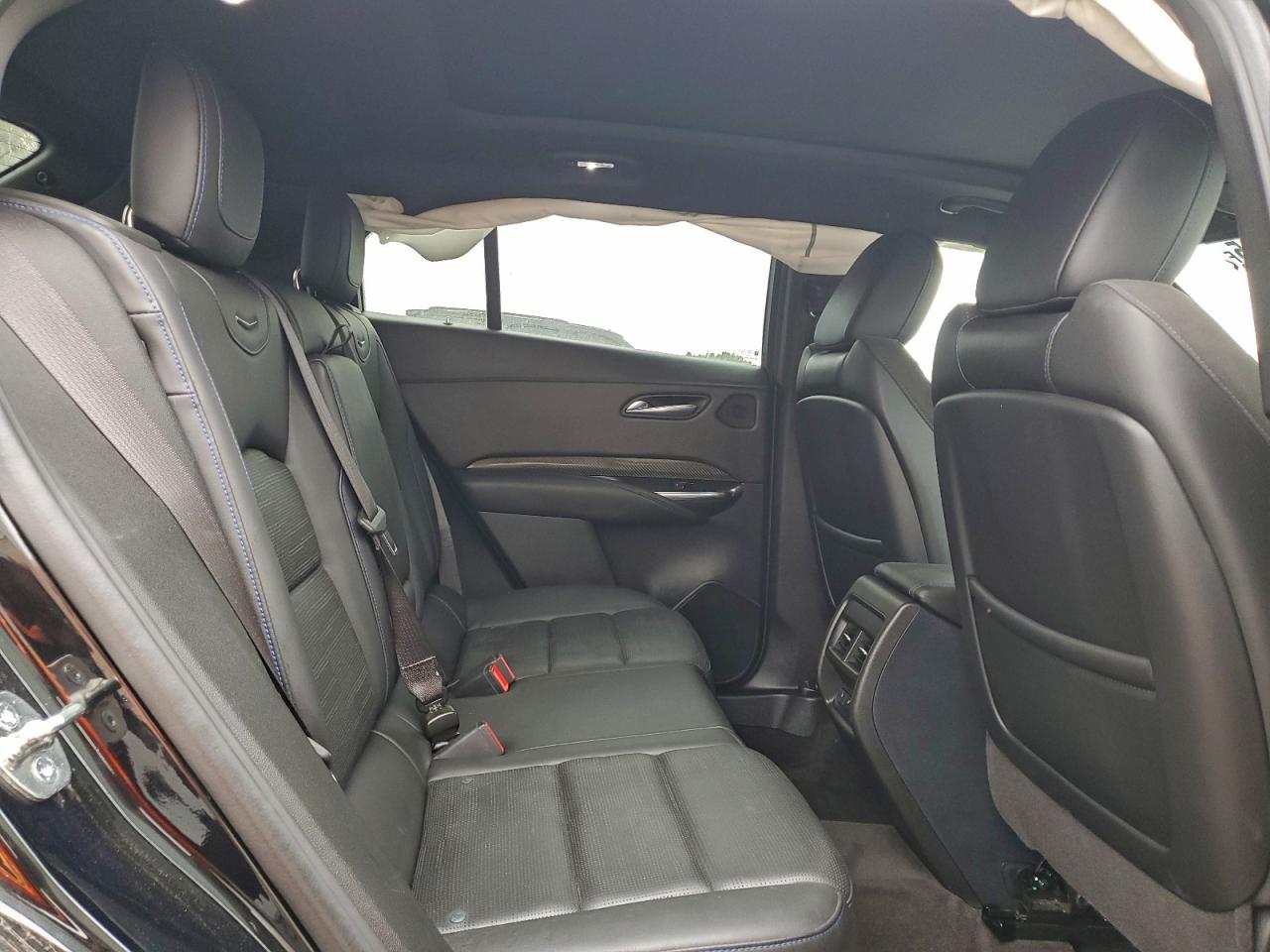 2024 Cadillac Xt4 Sport VIN: 1GYFZER45RF167784 Lot: 92892385