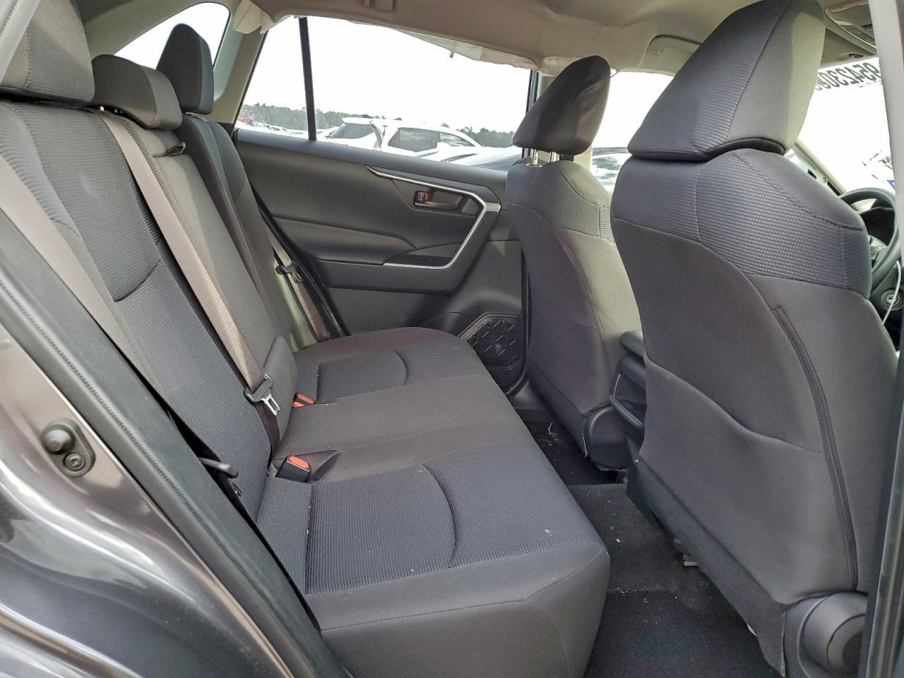 2019 Toyota Rav4 Le VIN: JTMH1RFV7KD511112 Lot: 95423085