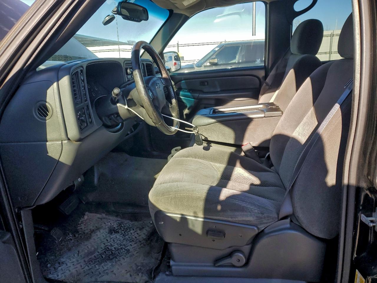 2006 Chevrolet Silverado K1500 VIN: 2GCEK13T961209875 Lot: 96158585