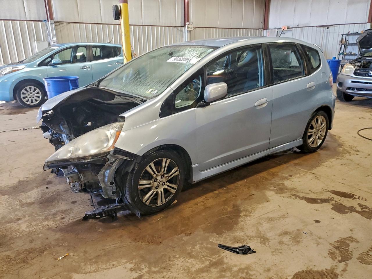 2009 Honda Fit Sport VIN: JHMGE88489S021801 Lot: 98160205