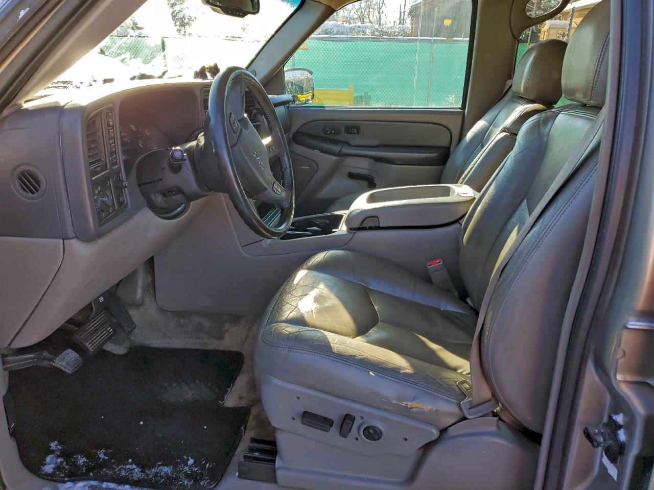 2003 GMC Yukon Xl K1500 VIN: 1GKFK16Z33J133399 Lot: 94697325