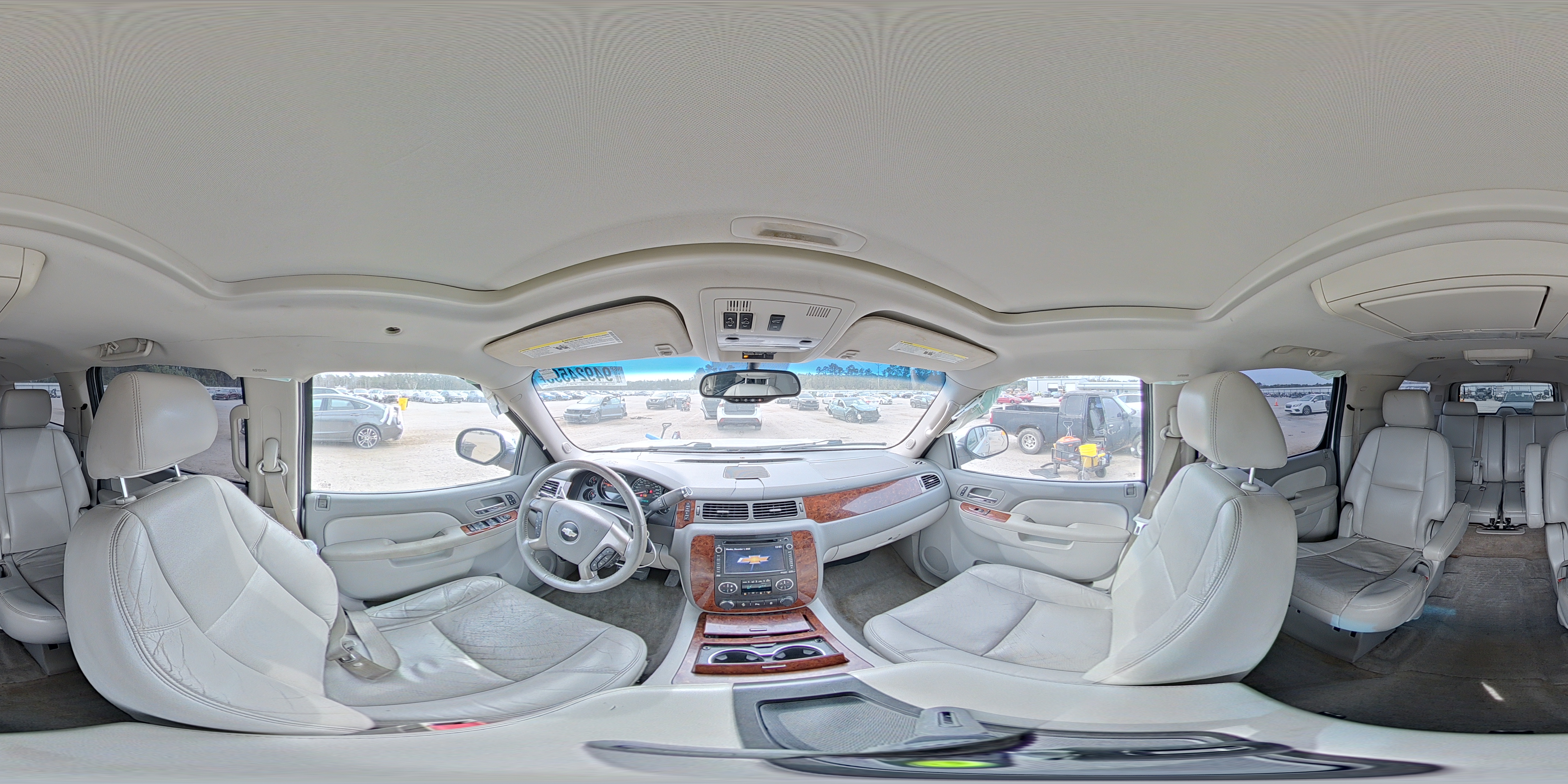 2012 Chevrolet Suburban C1500 Ltz VIN: 1GNSCKE08CR256382 Lot: 94924595