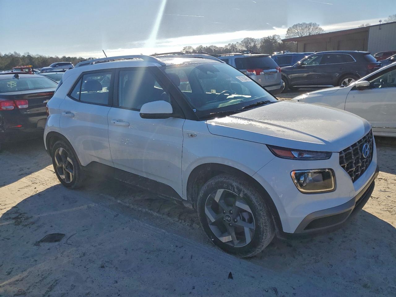 2025 Hyundai Venue Sel VIN: KMHRC8A3XSU370398 Lot: 97793495
