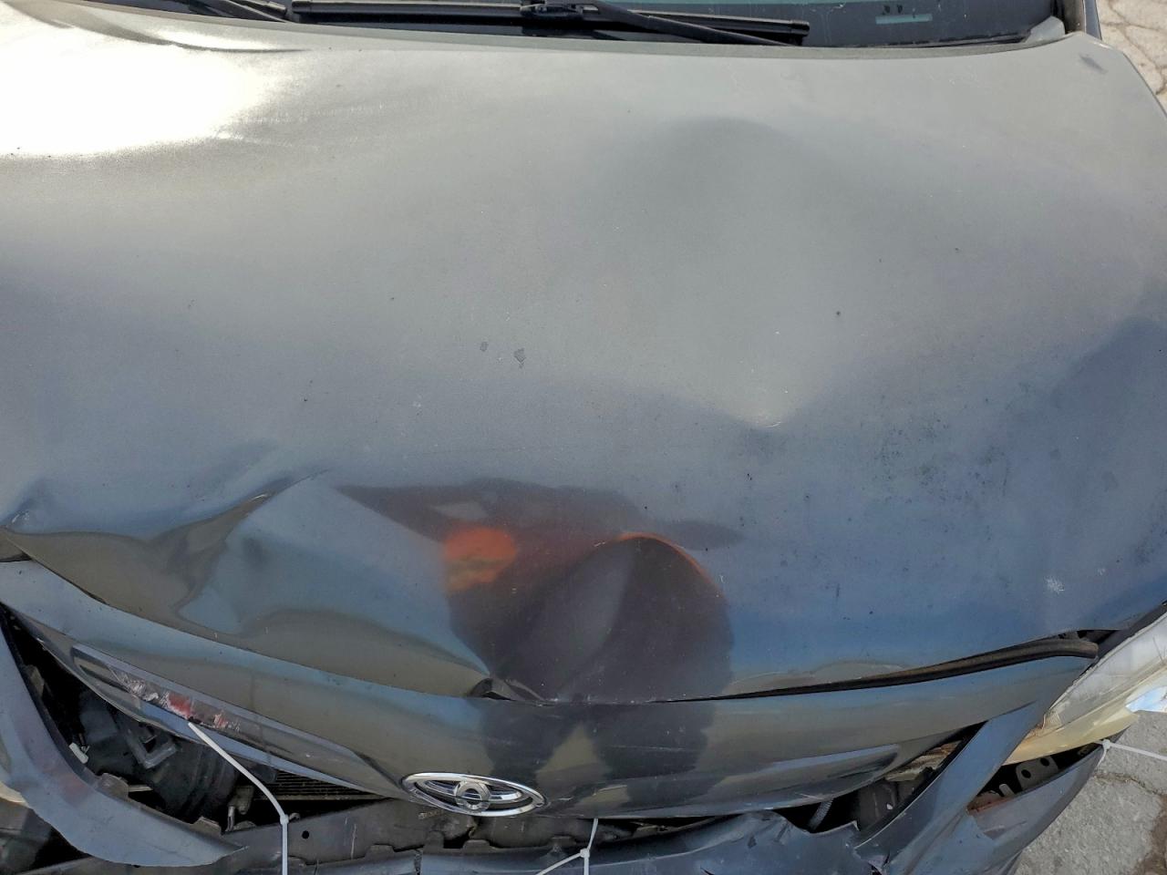 2011 Toyota Corolla Base VIN: 2T1BU4EE5BC721464 Lot: 94285485