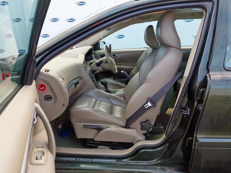 2005 VOLVO V70 2.4D SE 5DR GEARTRONIC