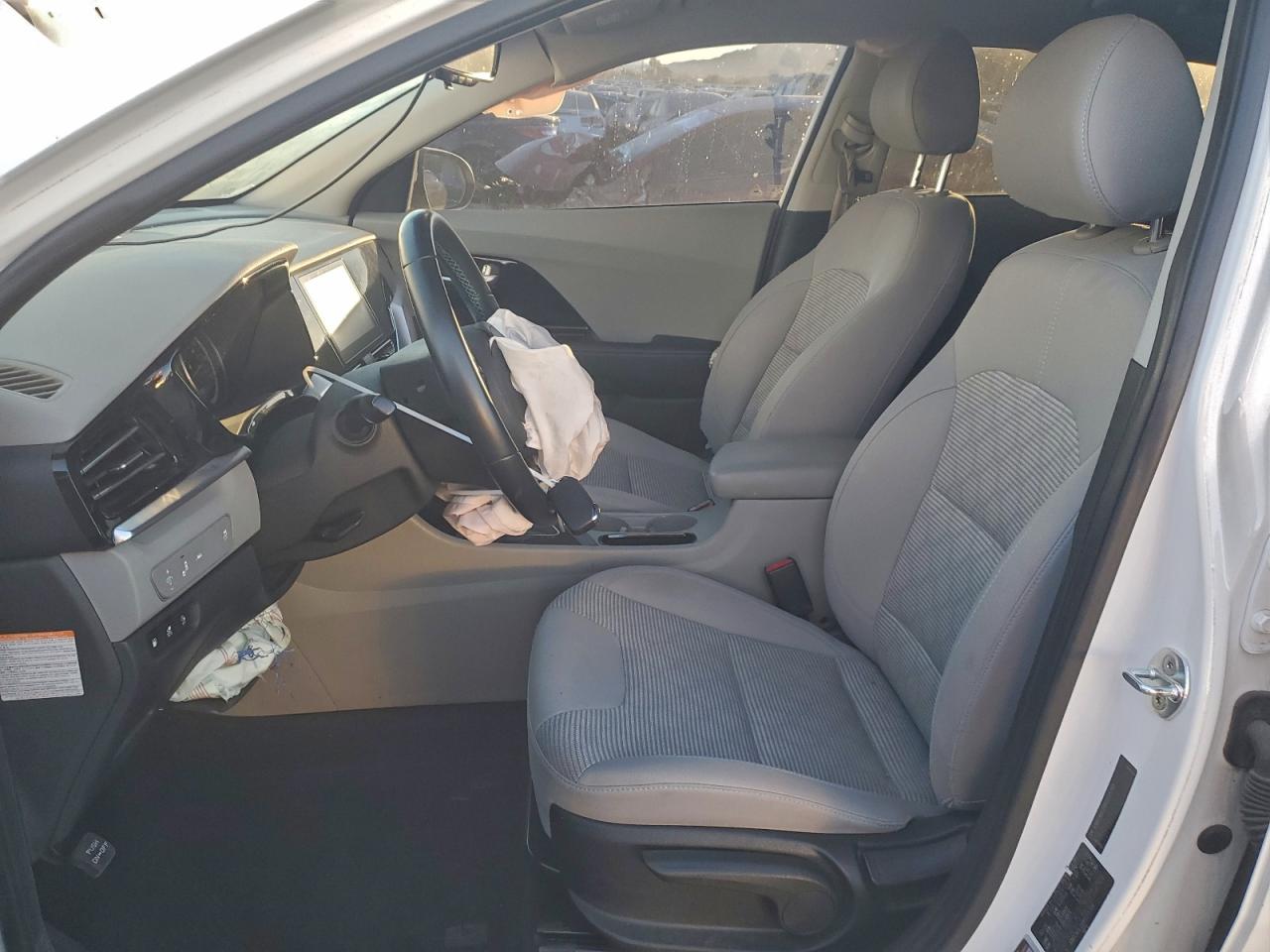 2022 Kia Niro Lxs VIN: KNDCM3LD8N5515789 Lot: 97012755