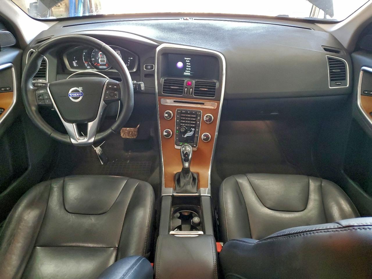 2017 Volvo Xc60 T6 Inscription VIN: YV449MRU5H2017457 Lot: 95118095