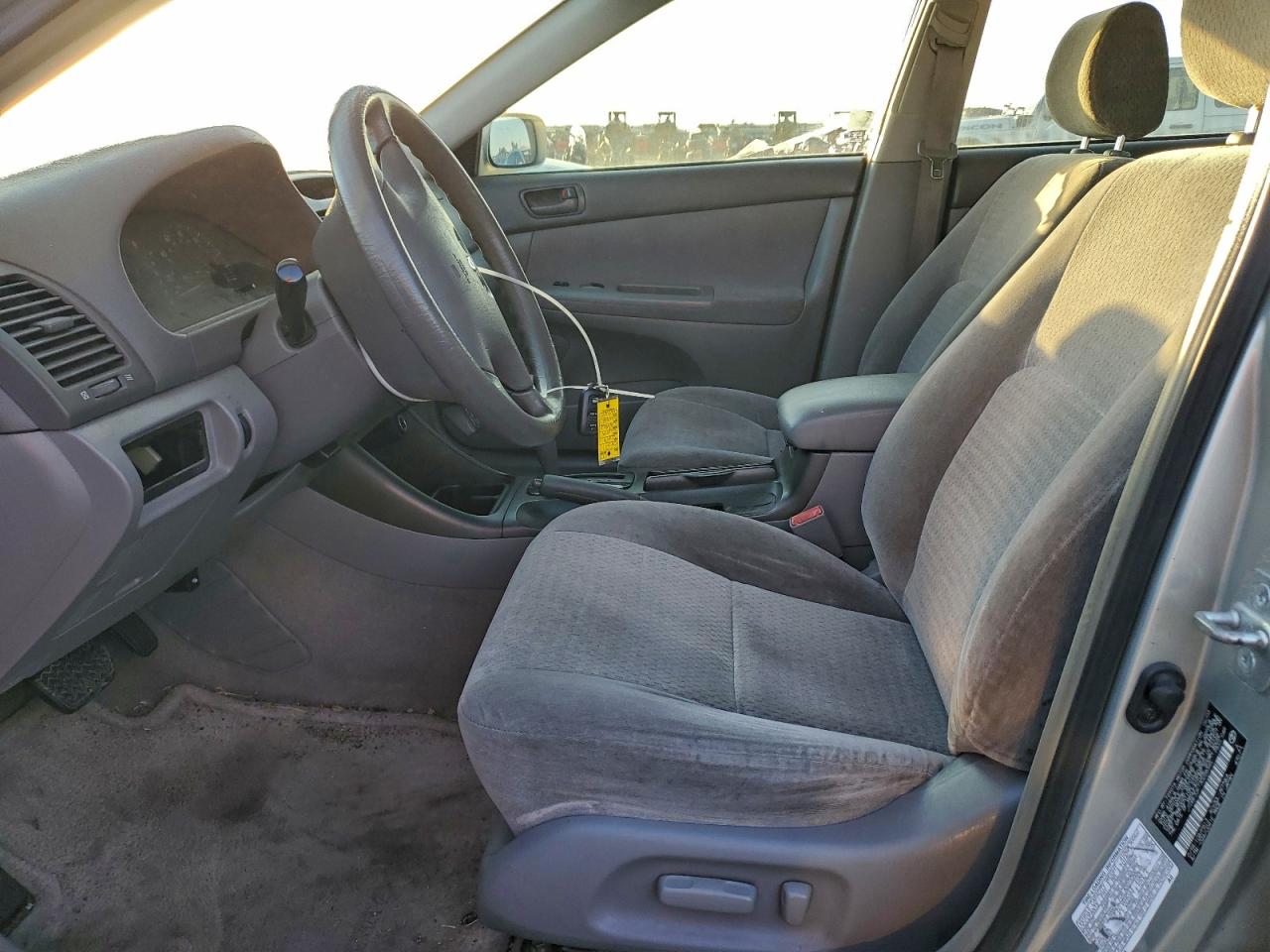 2003 Toyota Camry Le VIN: JTDBE32K130228345 Lot: 94379325